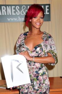 Rihanna [1191x1800] [293.32 kb]