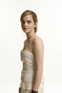 Emma Watson [400x600] [13.79 kb]