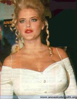 Anna Nicole Smith [400x508] [29.38 kb]