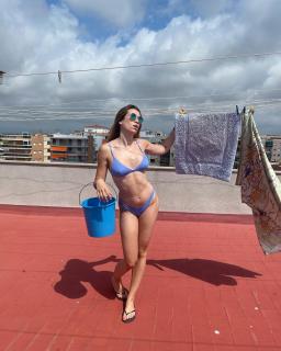 Eva Soriano en Bikini [1080x1350] [309.43 kb]