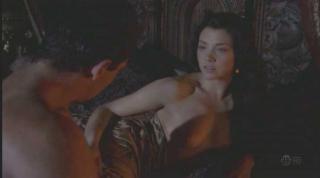 Natalie Dormer in Los Tudor Nude [717x399] [17 kb]