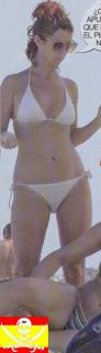 Marta Belenguer in Bikini [449x1552] [148.63 kb]