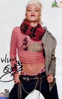 Gwen Stefani [536x850] [68.97 kb]