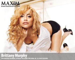 Brittany Murphy [500x400] [30.12 kb]