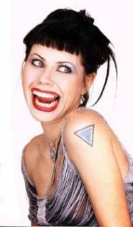 Fairuza Balk [197x336] [12.09 kb]