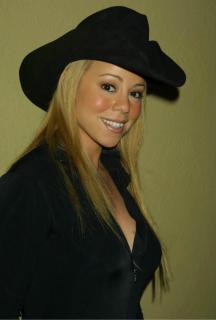 Mariah Carey [1000x1480] [116.16 kb]