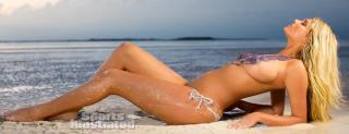 Kate Upton in Si Swimsuit 2013 Bodypaint [694x268] [26.14 kb]
