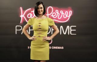 Katy Perry [2481x1600] [238.55 kb]