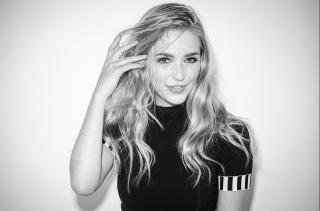 Jessica Rothe [1118x739] [172.52 kb]