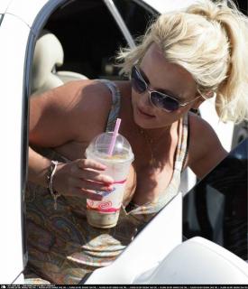 Britney Spears [861x1000] [115.25 kb]
