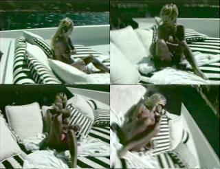 Pamela Anderson in Sextape Nackt [1248x960] [157.62 kb]