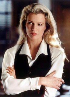 Kim Basinger [321x445] [30.17 kb]