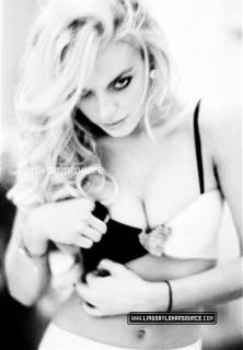 Lindsay Lohan [581x834] [41.65 kb]