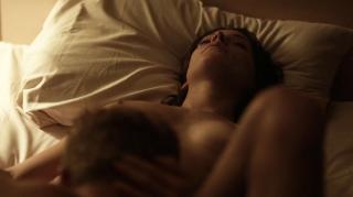 Ashley Greene en Rogue Desnuda [1280x718] [101.84 kb]