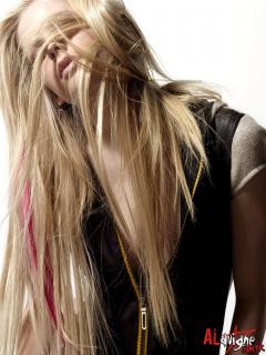 Avril Lavigne [1000x1333] [288.12 kb]