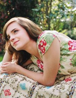 Emma Watson [365x470] [41.71 kb]