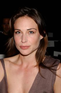 Claire Forlani [2220x3376] [674.91 kb]