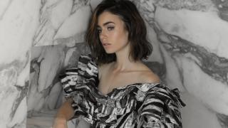 Lily Collins [1920x1080] [252.25 kb]