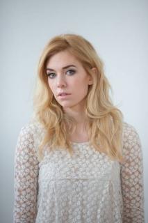 Vanessa Kirby [460x690] [50.74 kb]