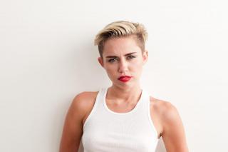 Miley Cyrus [1280x855] [63.02 kb]