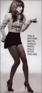 Brittany Murphy [738x1612] [195.98 kb]