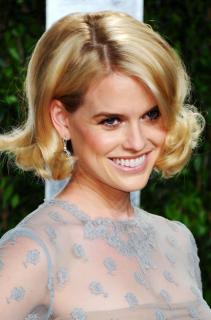 Alice Eve [1987x3000] [453.75 kb]