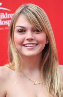 Aimee Teegarden [1952x3000] [454.67 kb]