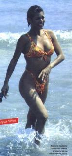 Ivonne Reyes dans Bikini [280x603] [32.28 kb]