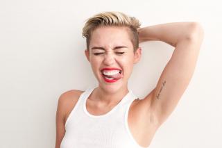 Miley Cyrus [1280x855] [74.44 kb]