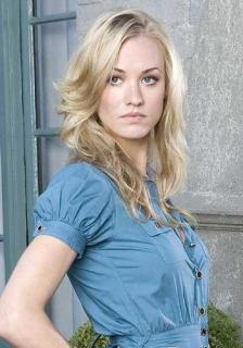 Yvonne Strahovski [350x500] [32.93 kb]