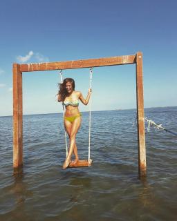 Marta Márquez na Bikini [1080x1350] [240.21 kb]