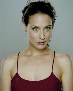 Claire Forlani [1928x2400] [337.52 kb]