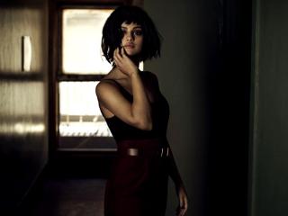 Selena Gomez en Flaunt [1200x900] [53.79 kb]