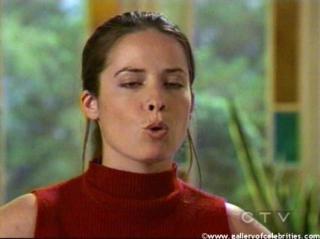 Holly Marie Combs [531x398] [24.38 kb]