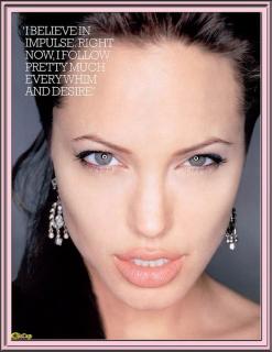 Angelina Jolie [541x700] [57.08 kb]