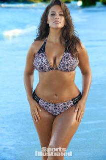 Ashley Graham dans Si Swimsuit 2016 [1280x1920] [347.72 kb]