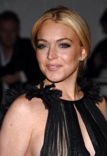 Lindsay Lohan [1600x2309] [349.58 kb]