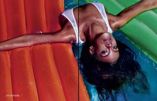 Rihanna dans Lui Magazine [2166x1401] [264.33 kb]