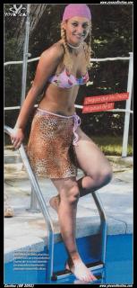 Carolina González dans Bikini [542x1132] [124.83 kb]