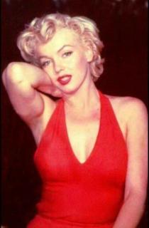 Marilyn Monroe [375x570] [23.93 kb]