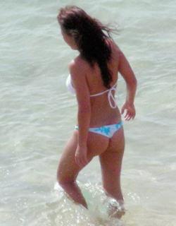 Tamara García dans Bikini [320x408] [20.35 kb]