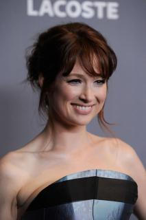 Ellie Kemper [1997x3000] [499.61 kb]