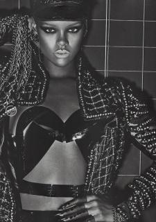 Rihanna en Vogue [1200x1706] [349.31 kb]