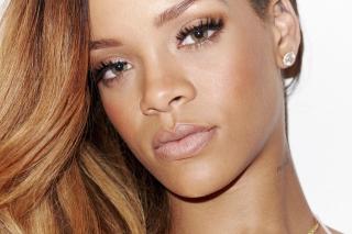 Rihanna [1280x855] [164.12 kb]