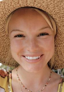 Kate Bosworth [712x1024] [95.8 kb]