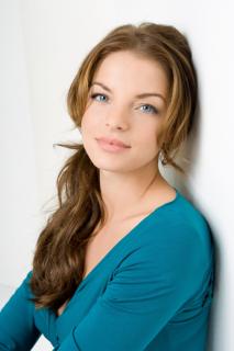 Yvonne Catterfeld [1997x3000] [744.15 kb]