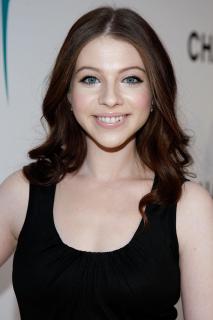 Michelle Trachtenberg [2000x3000] [417.95 kb]