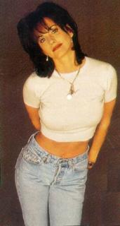 Courteney Cox [372x694] [41.89 kb]