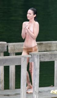 Megan Fox Nude [1200x2061] [289.78 kb]