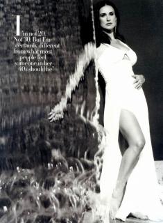 Demi Moore na Vogue [800x1088] [111.87 kb]